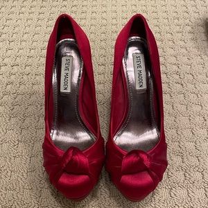 Cute Steve Madden high heels